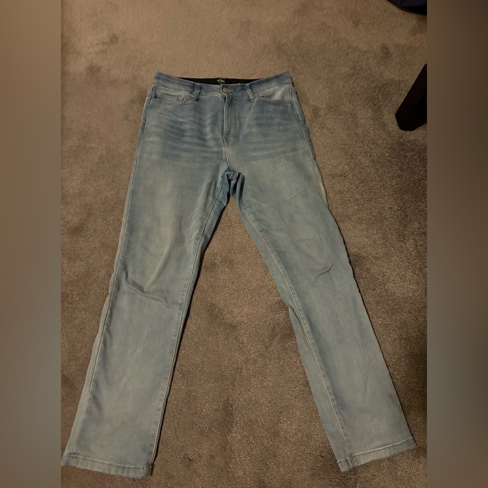 Skinny jeans